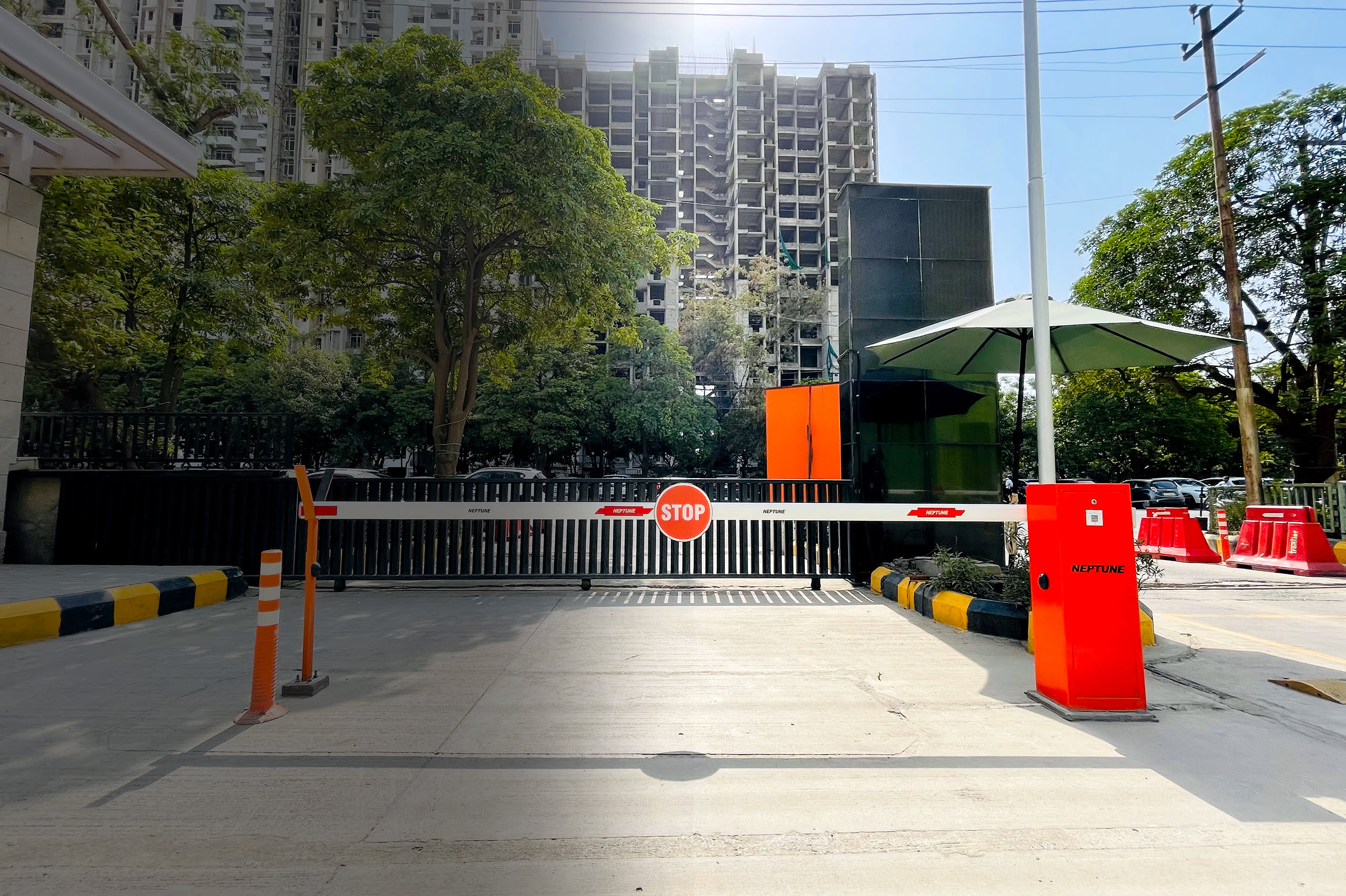 Boom barrier